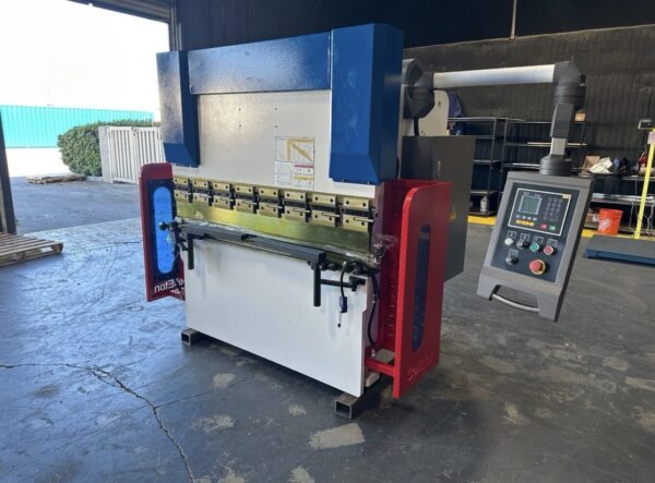 33 Ton SellEton SL-33-Ton-5PB Press Brake, 2024 - Image 2